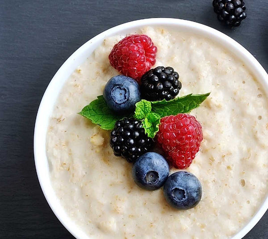 Brei mit Beeren
